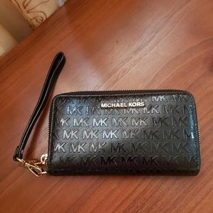 Michael Kors black leather wristlet